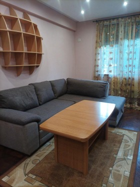 1 спаваћа соба Центар, Софија