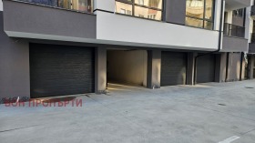 ГАРАЖ, ПАРКОМЯСТО, 18 m2