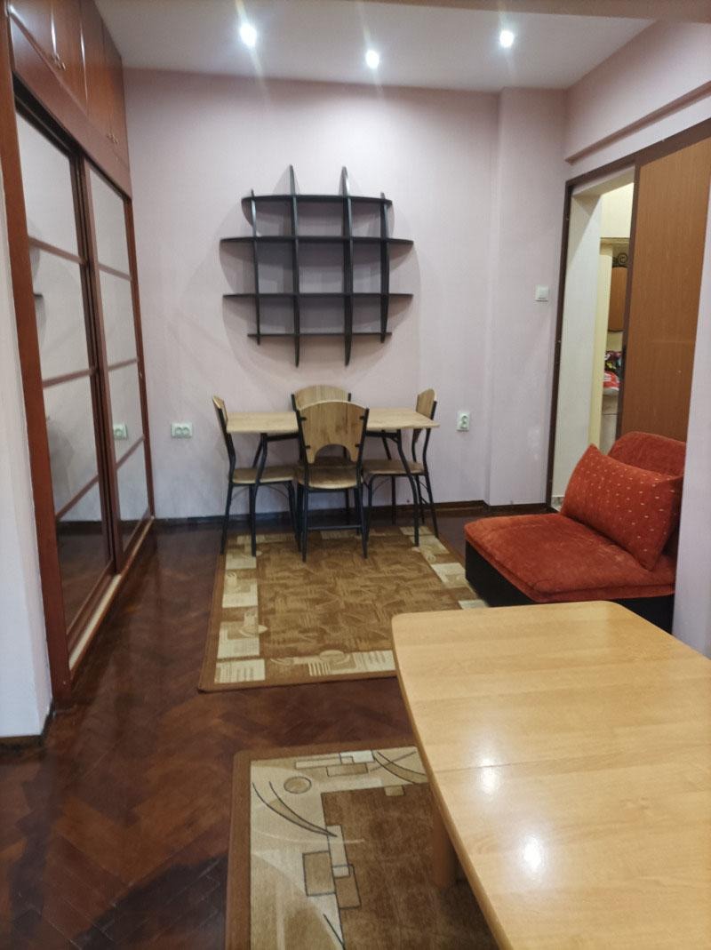 Издаје се  1 спаваћа соба Софија , Центар , 60 м2 | 36838628 - слика [2]