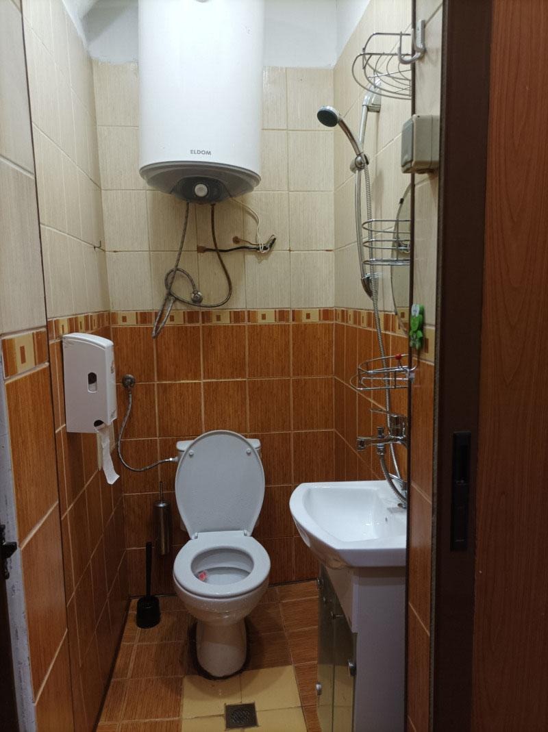 Издаје се  1 спаваћа соба Софија , Центар , 60 м2 | 36838628 - слика [5]
