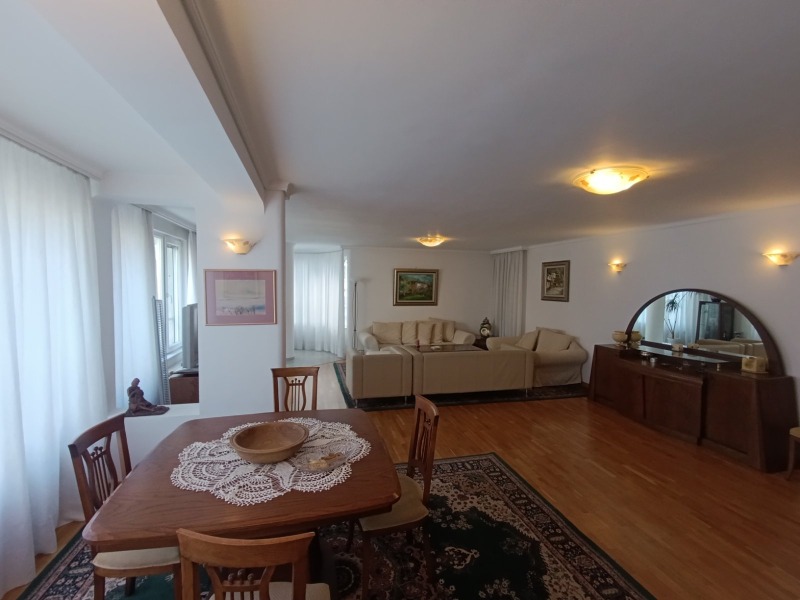 K pronájmu  2 ložnice Sofia , Strelbište , 120 m2 | 14478983 - obraz [2]