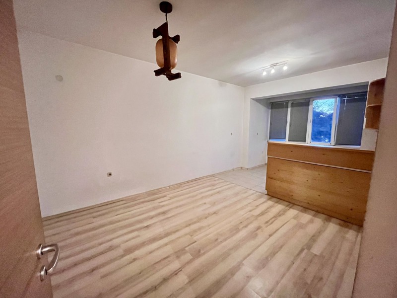 Para alugar  1 quarto Sofia , Centar , 50 m² | 19919738