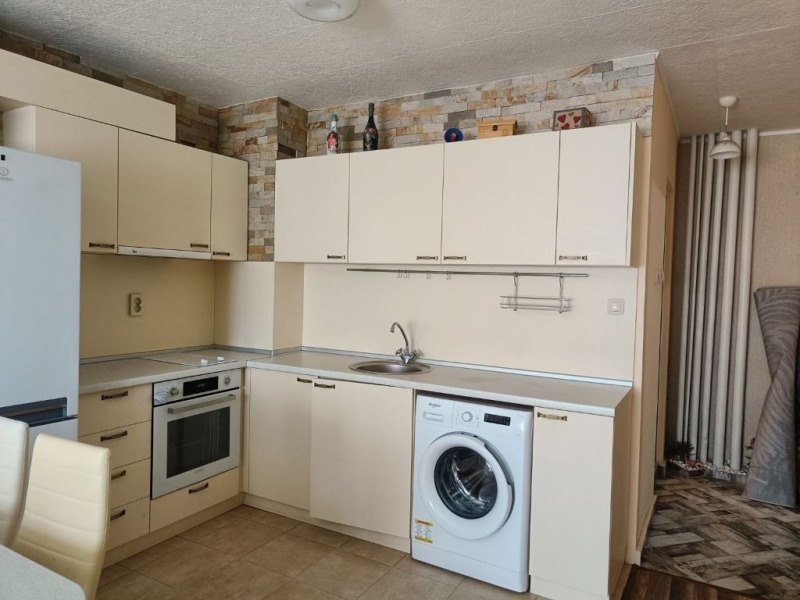 Da affittare  1 camera da letto Sofia , Nadegda 4 , 62 mq | 52160656