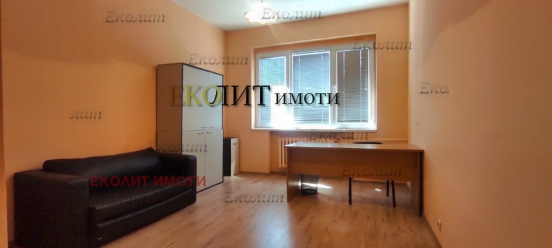 K pronájmu  Kancelář Sofia , Centar , 17 m2 | 55638089