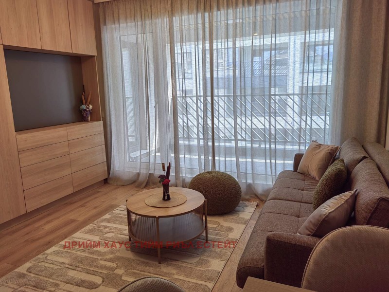 De inchiriat  1 dormitor Sofia , Bâcston , 66 mp | 34011018 - imagine [4]