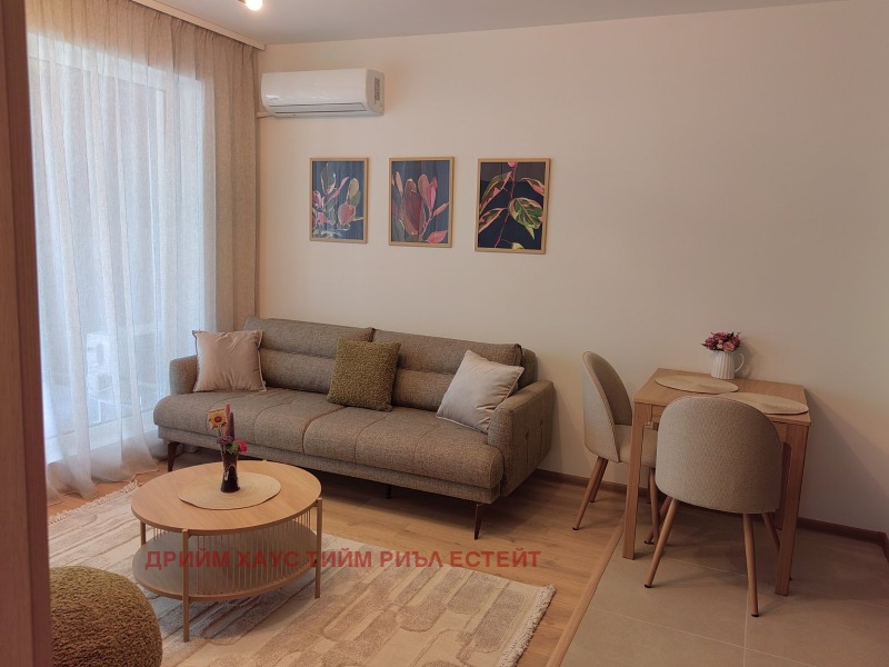De inchiriat  1 dormitor Sofia , Bâcston , 66 mp | 34011018 - imagine [3]
