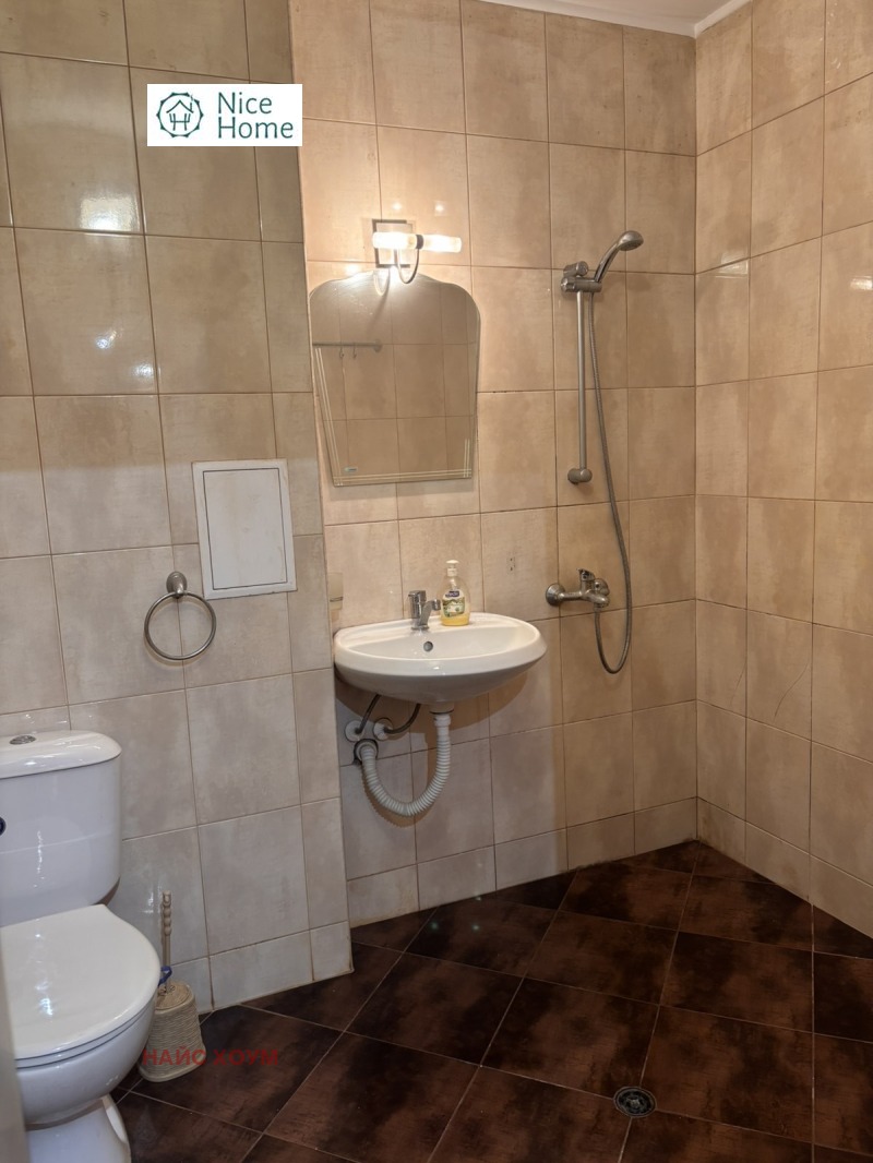 Дава под наем 4-СТАЕН, гр. София, Иван Вазов, снимка 14 - Апартаменти - 52561566