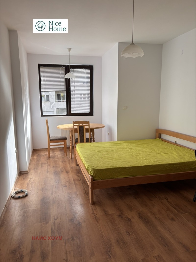 Дава под наем 4-СТАЕН, гр. София, Иван Вазов, снимка 9 - Апартаменти - 52561566