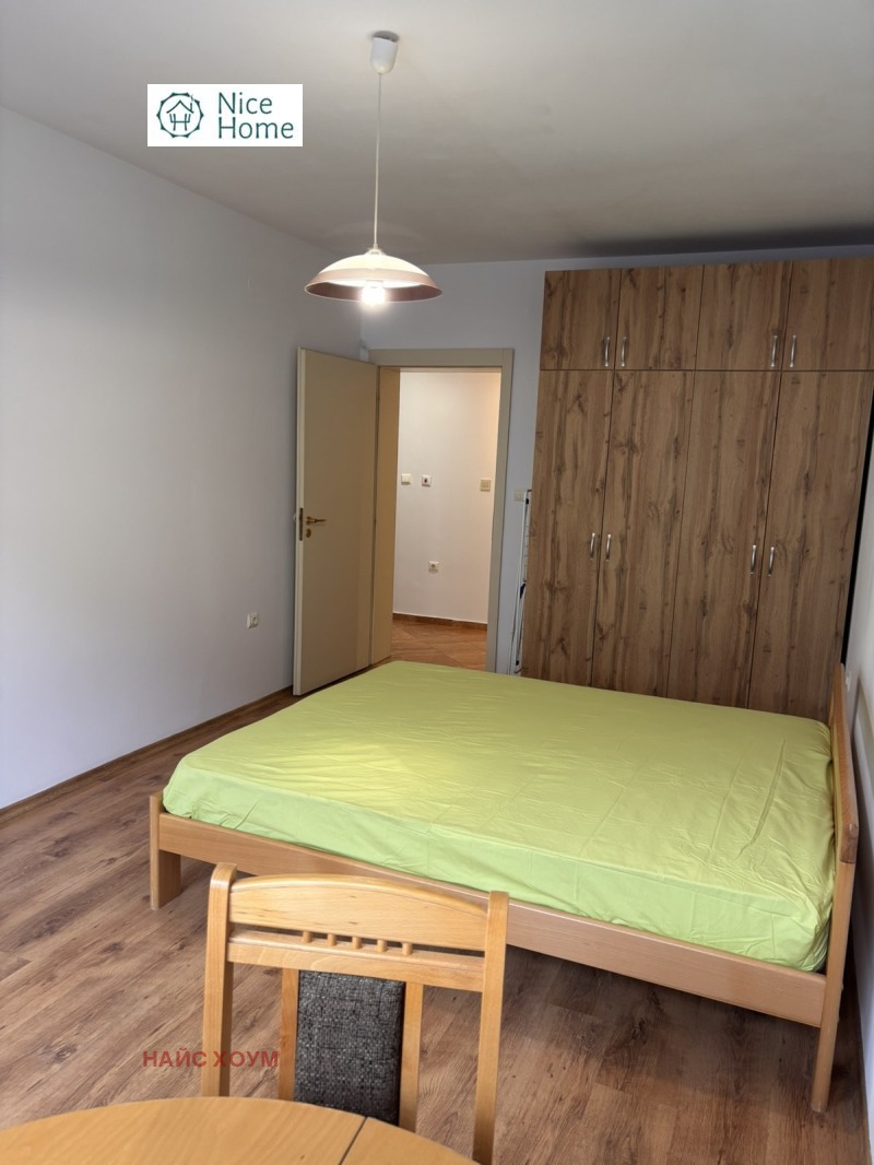 Дава под наем 4-СТАЕН, гр. София, Иван Вазов, снимка 6 - Апартаменти - 52561566