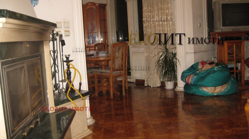 Дава под наем 4-СТАЕН, гр. София, Студентски град, снимка 2 - Апартаменти - 53119477