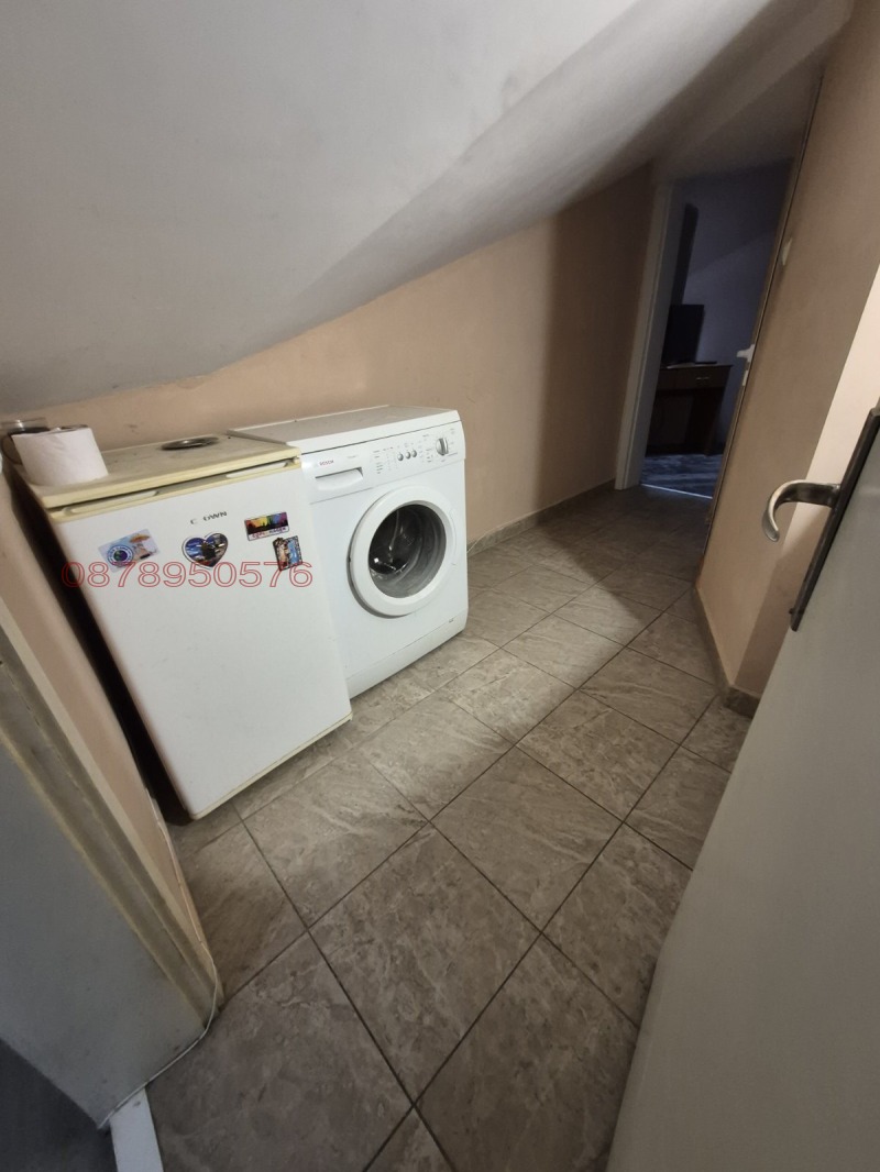 Дава под наем АТЕЛИЕ, ТАВАН, гр. Варна, Победа, снимка 7 - Апартаменти - 52774912