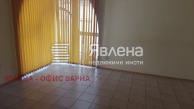 Офис град Варна, Център 3