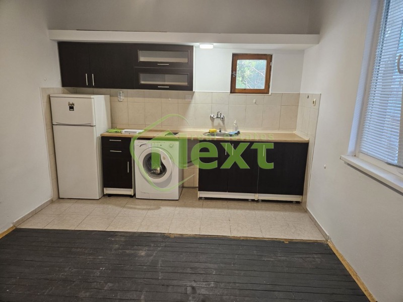 Издаје се  1 спаваћа соба Софија , Лозенец , 45 м2 | 64094815 - слика [2]
