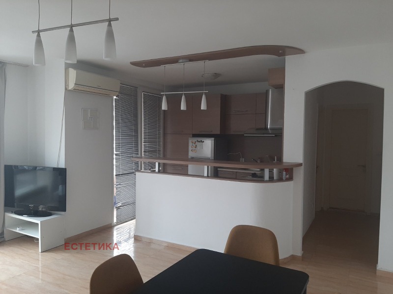 Дава под наем 2-СТАЕН, гр. София, Оборище, снимка 3 - Апартаменти - 53351995