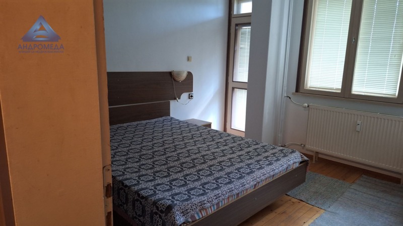 Kiadó  2 hálószobás Pleven , Mara Dencseva , 110 négyzetméter | 32925586 - kép [4]