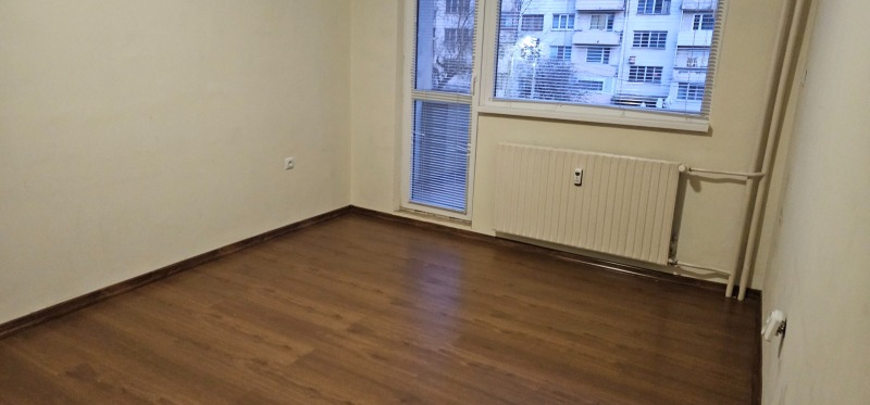 Дава под наем 4-СТАЕН, гр. Перник, Център, снимка 7 - Апартаменти - 53444079