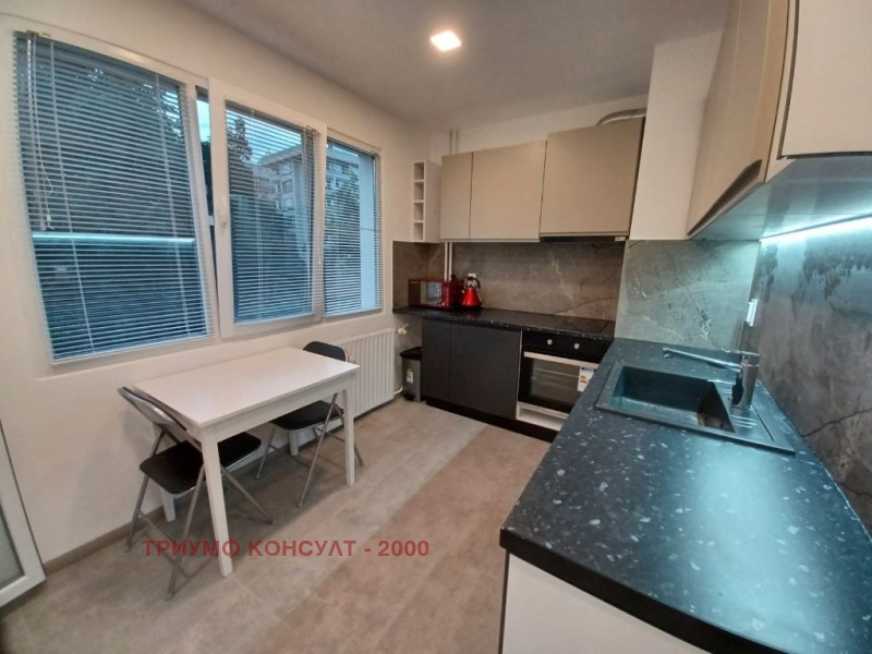 En renta  1 dormitorio Sofia , Borovo , 70 metros cuadrados | 68446477 - imagen [2]