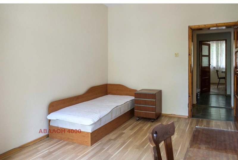 Da affittare  2 camere da letto Plovdiv , Vastanicheski , 117 mq | 95230860