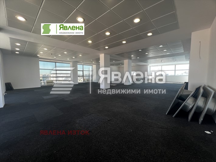 Дава под нем  Офис, град София, Левски • 2 673 EUR • ID 40612889 — holmes.bg - [1] 