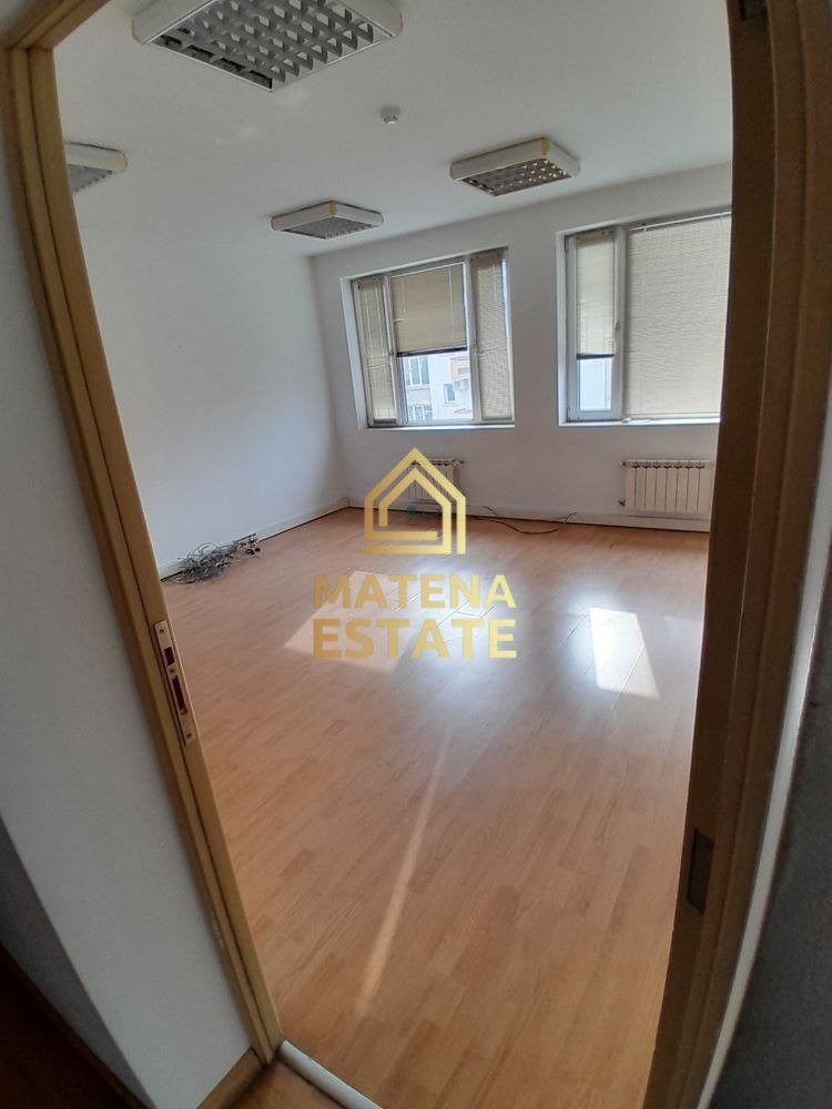 Zu vermieten  Büro Sofia , Geo Milew , 125 qm | 84856751 - Bild [11]