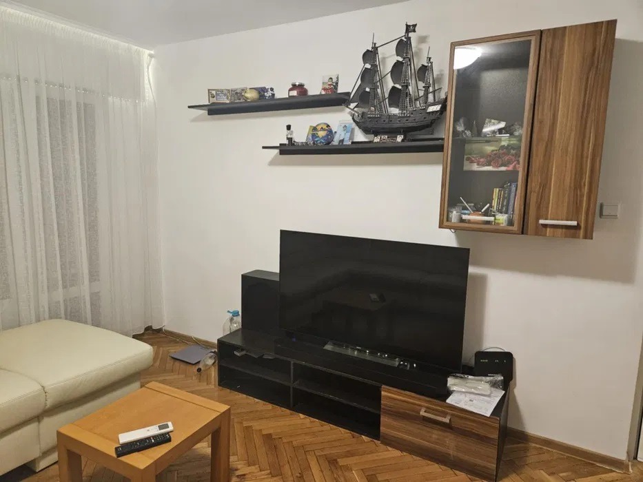 Дава под наем 3-СТАЕН, гр. Варна, Левски 1, снимка 2 - Апартаменти - 55626688