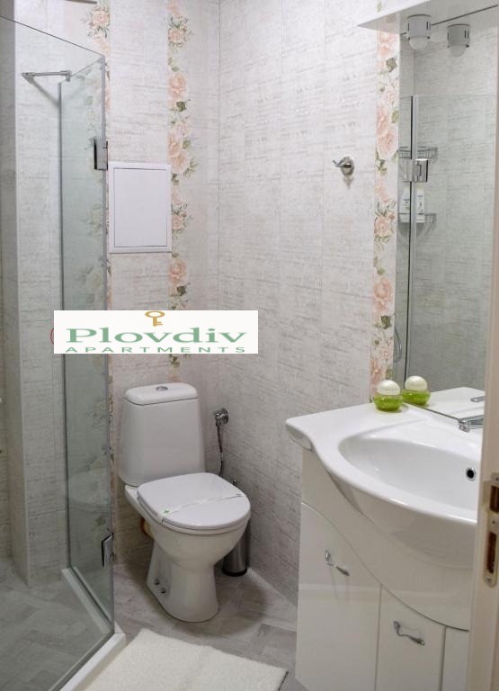 Zu vermieten  1 Schlafzimmer Plowdiw , Zentar , 65 qm | 51060819 - Bild [13]