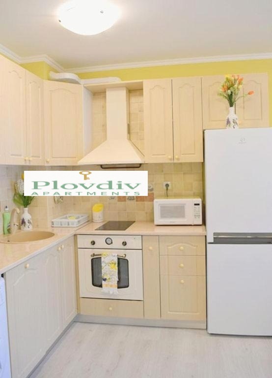 Zu vermieten  1 Schlafzimmer Plowdiw , Zentar , 65 qm | 51060819 - Bild [4]