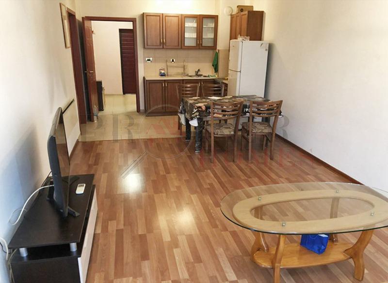 Дава под наем 3-СТАЕН, гр. Велико Търново, Център