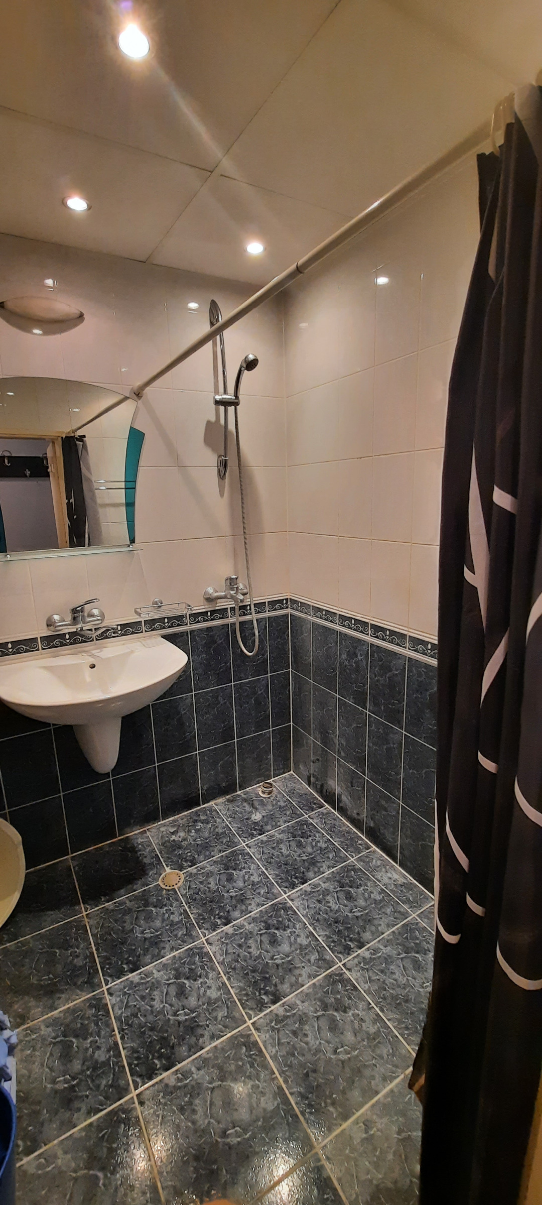 Дава под наем 3-СТАЕН, гр. Русе, Център, снимка 9 - Апартаменти - 54198195