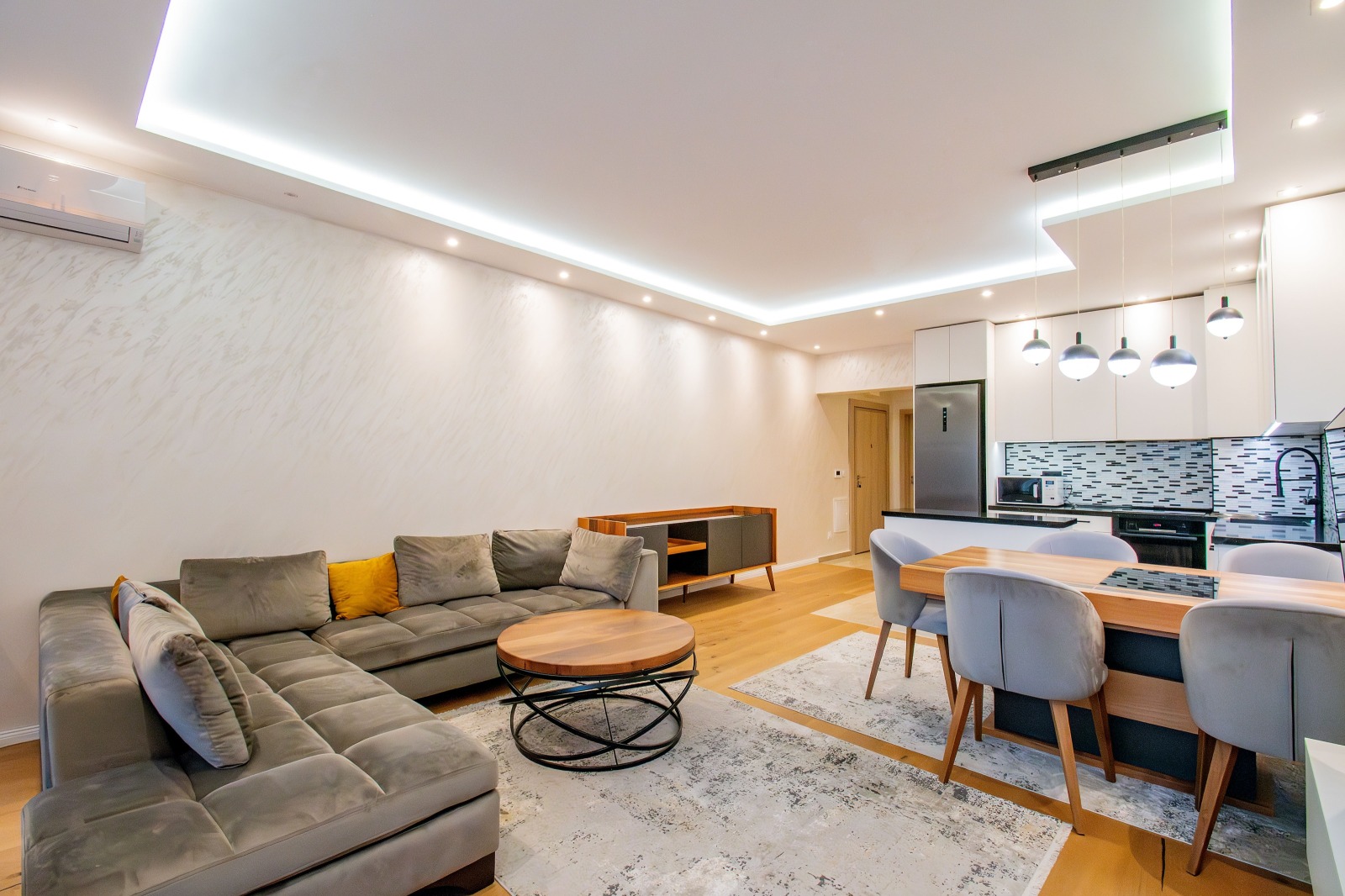 Дава под наем 3-СТАЕН, гр. София, Лозенец, снимка 4 - Апартаменти - 54000284