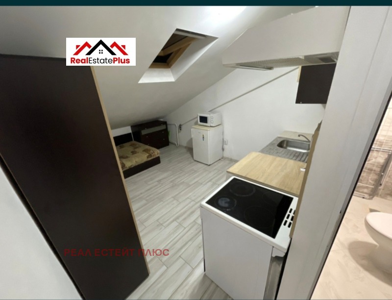Vuokrattavana  Studio Pleven , Idealen tsentar , 30 neliömetriä | 48433394 - kuva [2]