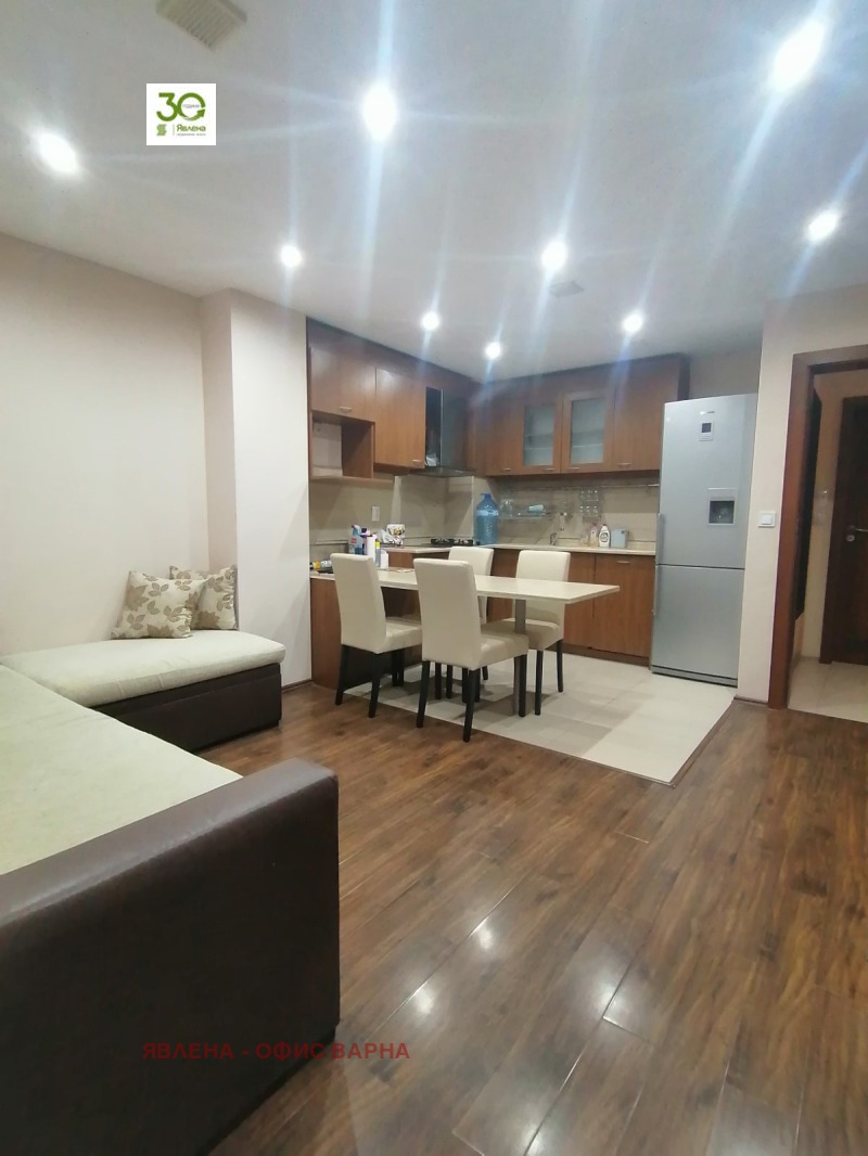В аренду  2 спальни Варна , Възраждане 1 , 73 кв.м | 43147006