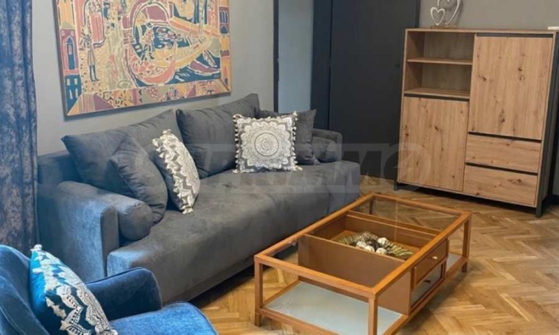 Zu vermieten  2 Schlafzimmer Sofia , Zentar , 90 qm | 51677204 - Bild [2]