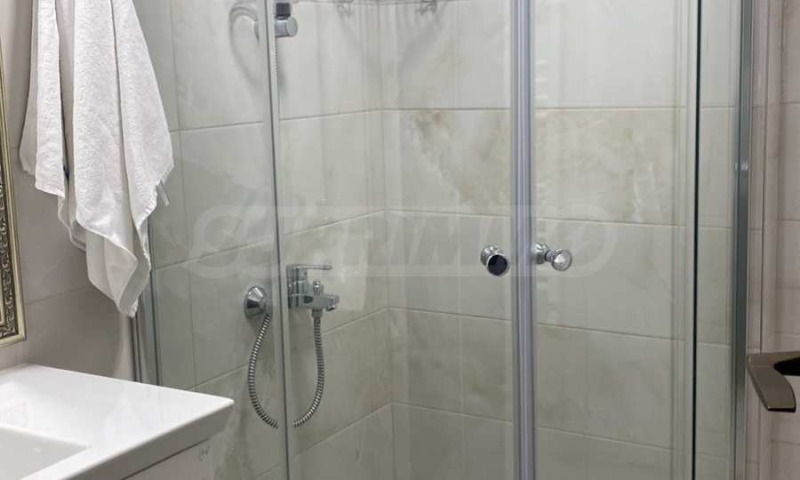 Zu vermieten  2 Schlafzimmer Sofia , Zentar , 90 qm | 51677204 - Bild [6]