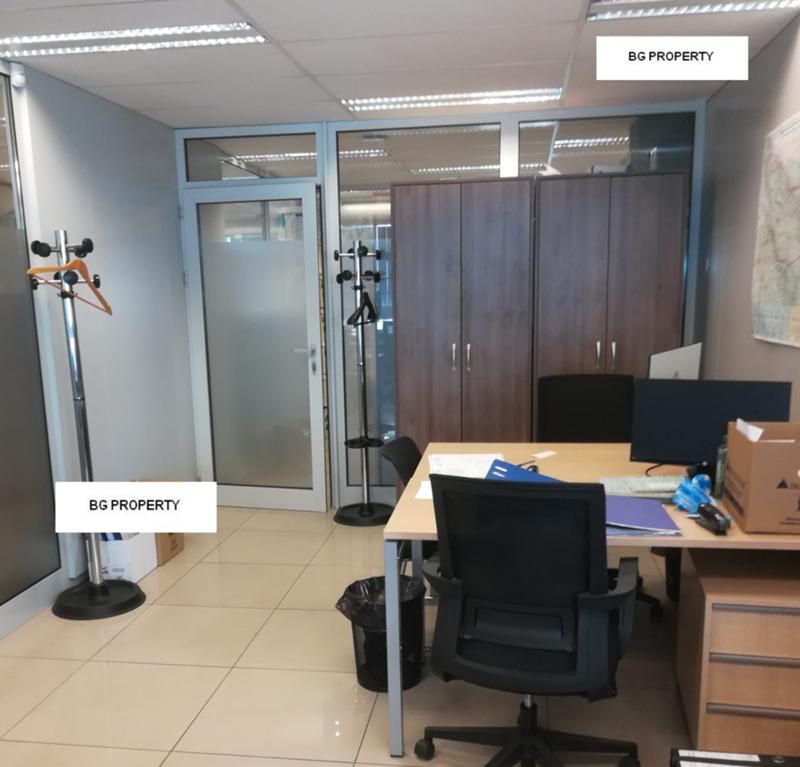K pronájmu  Kancelář Sofia , Centar , 214 m2 | 75228352 - obraz [13]