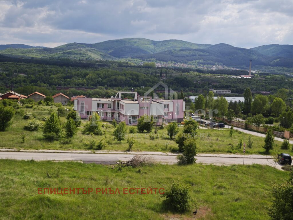 Дава под наем 3-СТАЕН, гр. Перник, Тева, снимка 11 - Апартаменти - 54686617