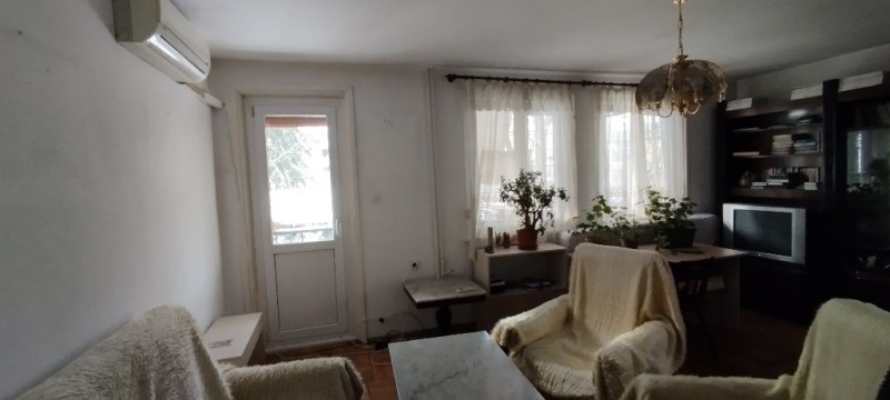 Дава под наем 2-СТАЕН, гр. София, Бояна, снимка 5 - Апартаменти - 53071594