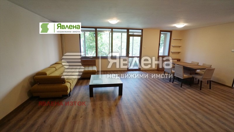 Дава под наем  4-стаен град София , Гоце Делчев , 149 кв.м | 99085179