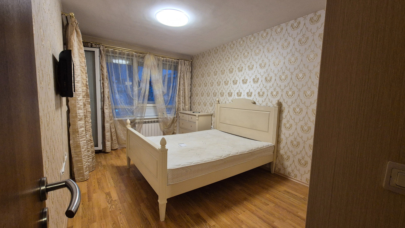 Дава под наем 3-СТАЕН, гр. Варна, Възраждане 1, снимка 10 - Апартаменти - 56096781