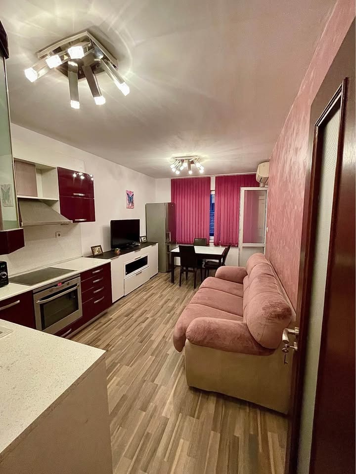 Дава под наем  2-стаен град Стара Загора , Център , 64 кв.м | 96065724