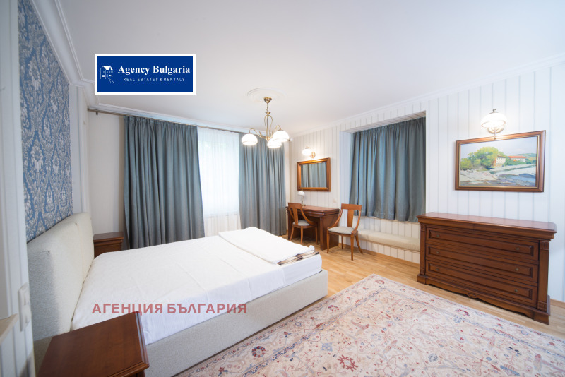 Do wynajęcia  3 sypialnie Sofia , Centar , 150 mkw | 81508130 - obraz [12]