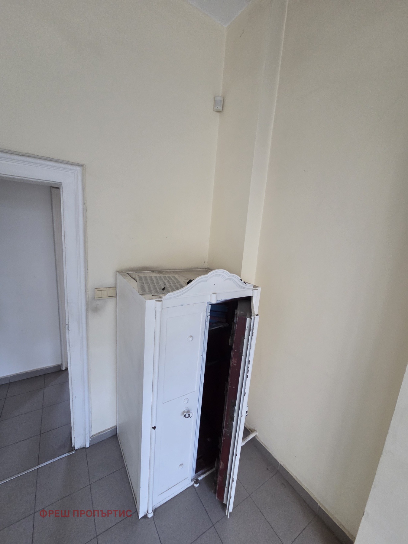 Дава под наем ОФИС, гр. София, Център, снимка 15 - Офиси - 56144588