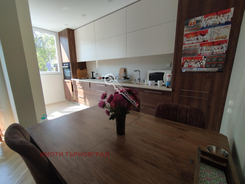 K pronájmu  1 ložnice Veliko Tarnovo , Centar , 70 m2 | 80893066
