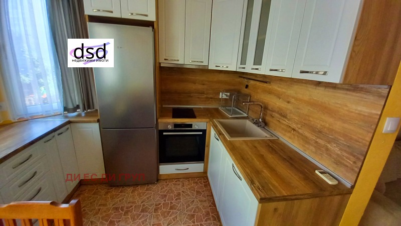 Дава под наем 3-СТАЕН, гр. София, Център, снимка 2 - Апартаменти - 53421956