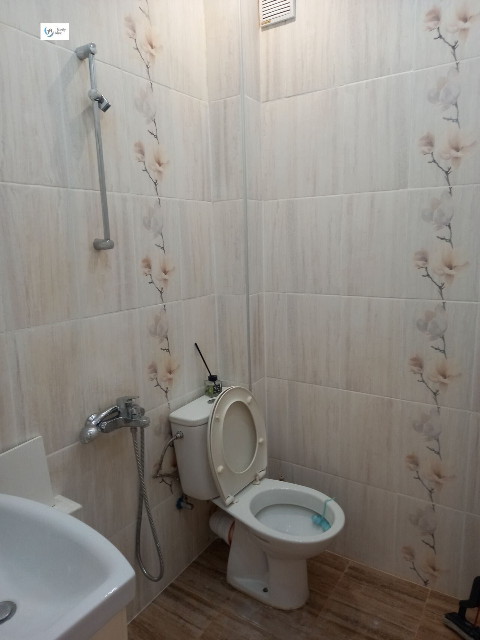 Дава под наем 3-СТАЕН, гр. София, Център, снимка 10 - Апартаменти - 56074147