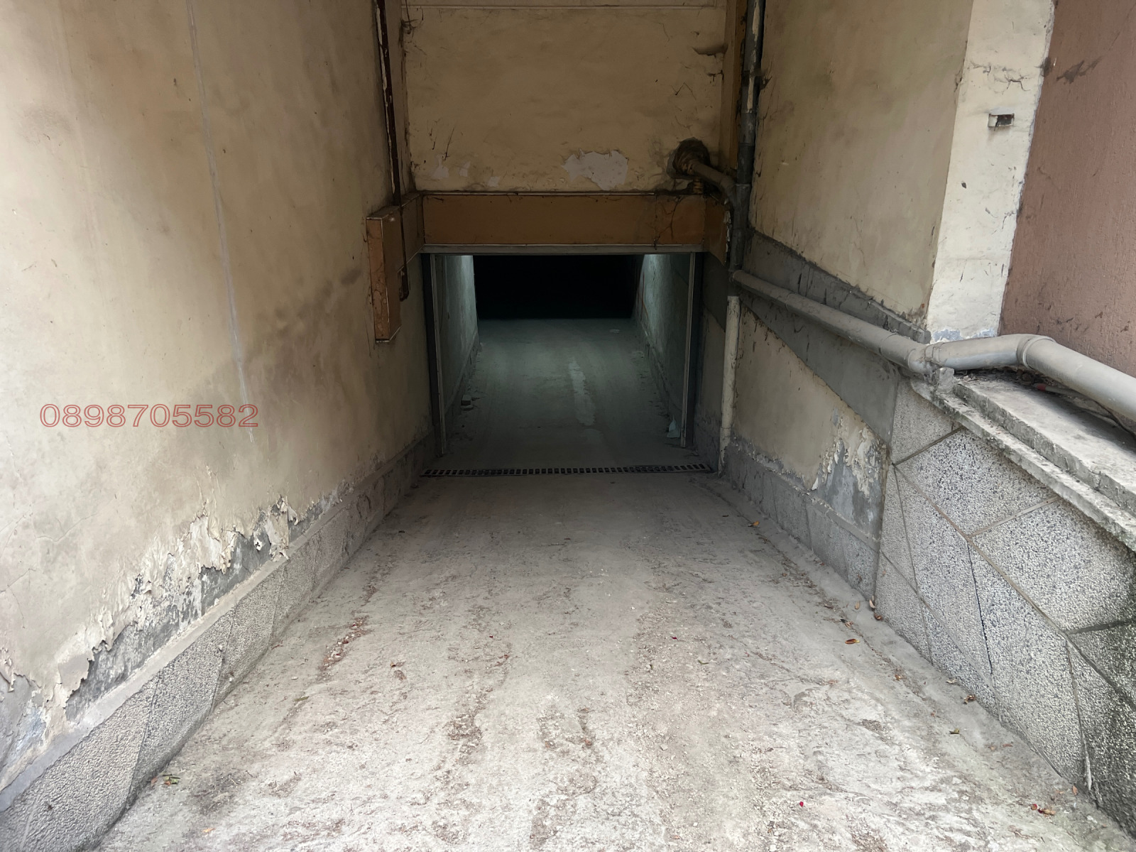 Дава под наем ГАРАЖ, ПАРКОМЯСТО, гр. София, Белите брези