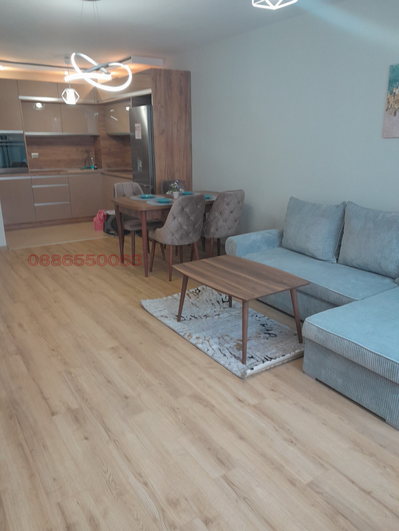 Дава под наем 2-СТАЕН, гр. Варна, Базар Левски, снимка 11 - Апартаменти - 52884191