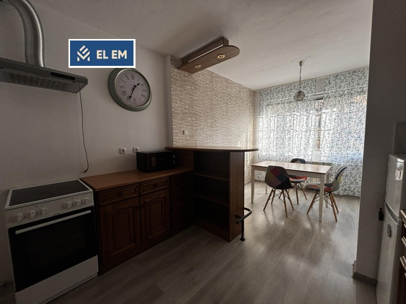 Дава под наем 3-СТАЕН, гр. София, Център, снимка 4 - Апартаменти - 53096865