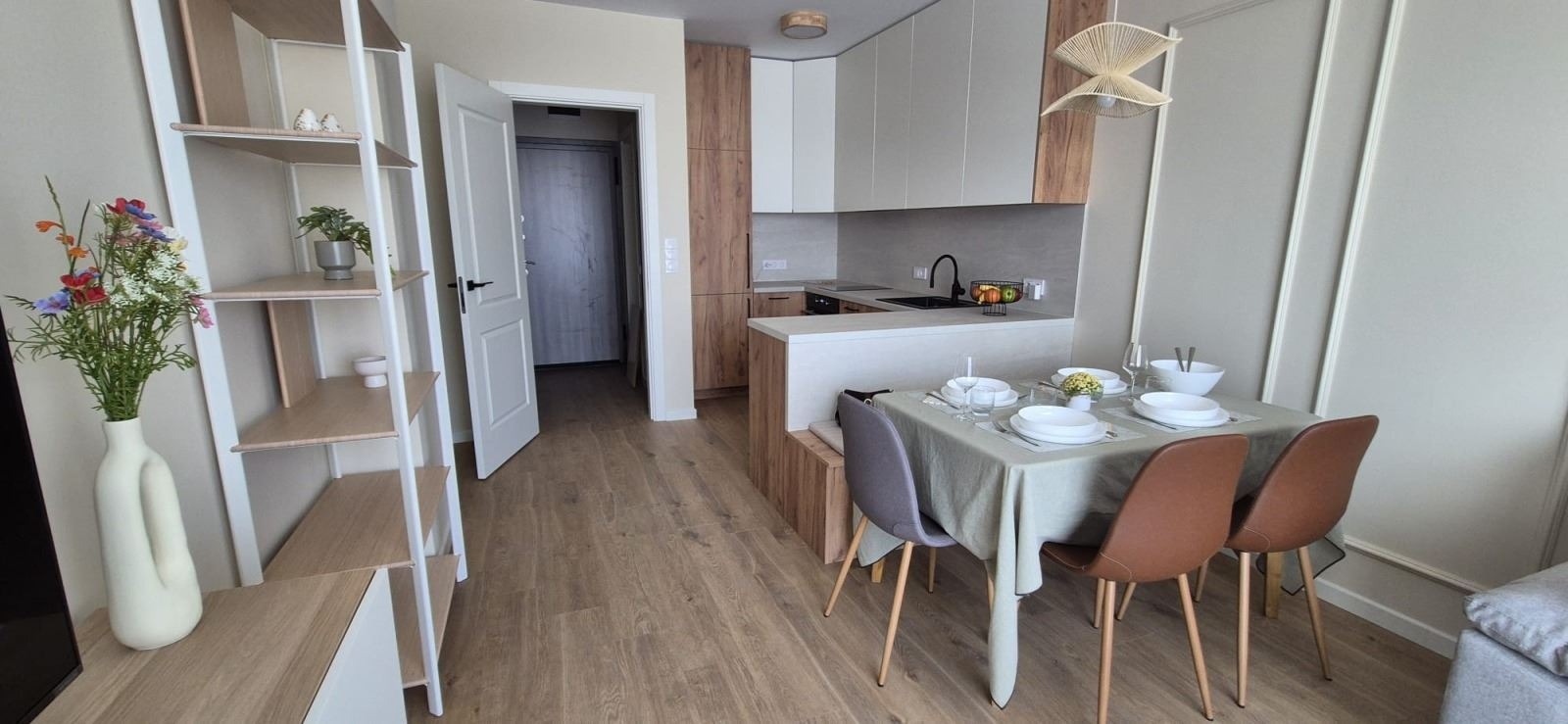 Дава под наем 2-СТАЕН, гр. София, Малинова долина, снимка 2 - Апартаменти - 53897399