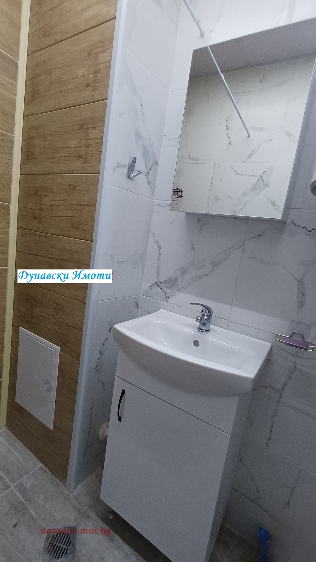 Дава под наем 2-СТАЕН, гр. Русе, Родина 1, снимка 17 - Апартаменти - 54653505